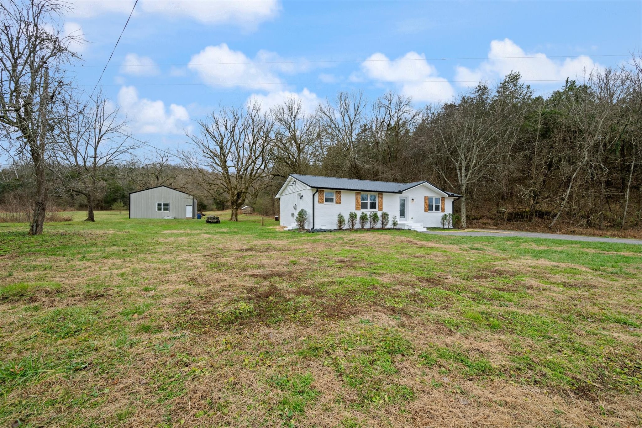 990 Norton Branch Rd