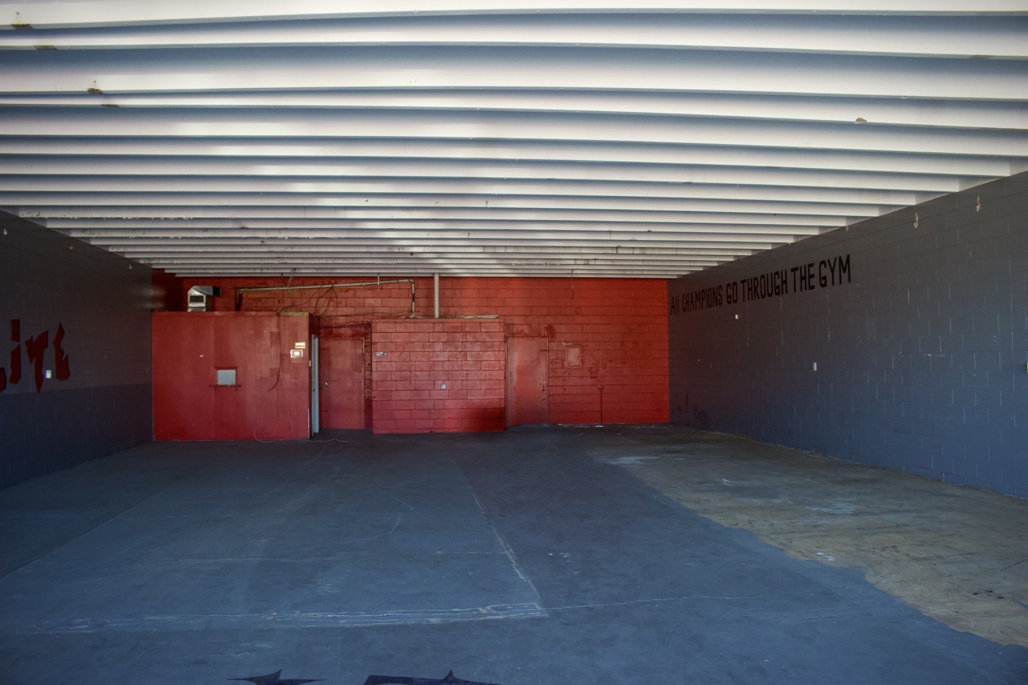 518 Hillsboro Blvd