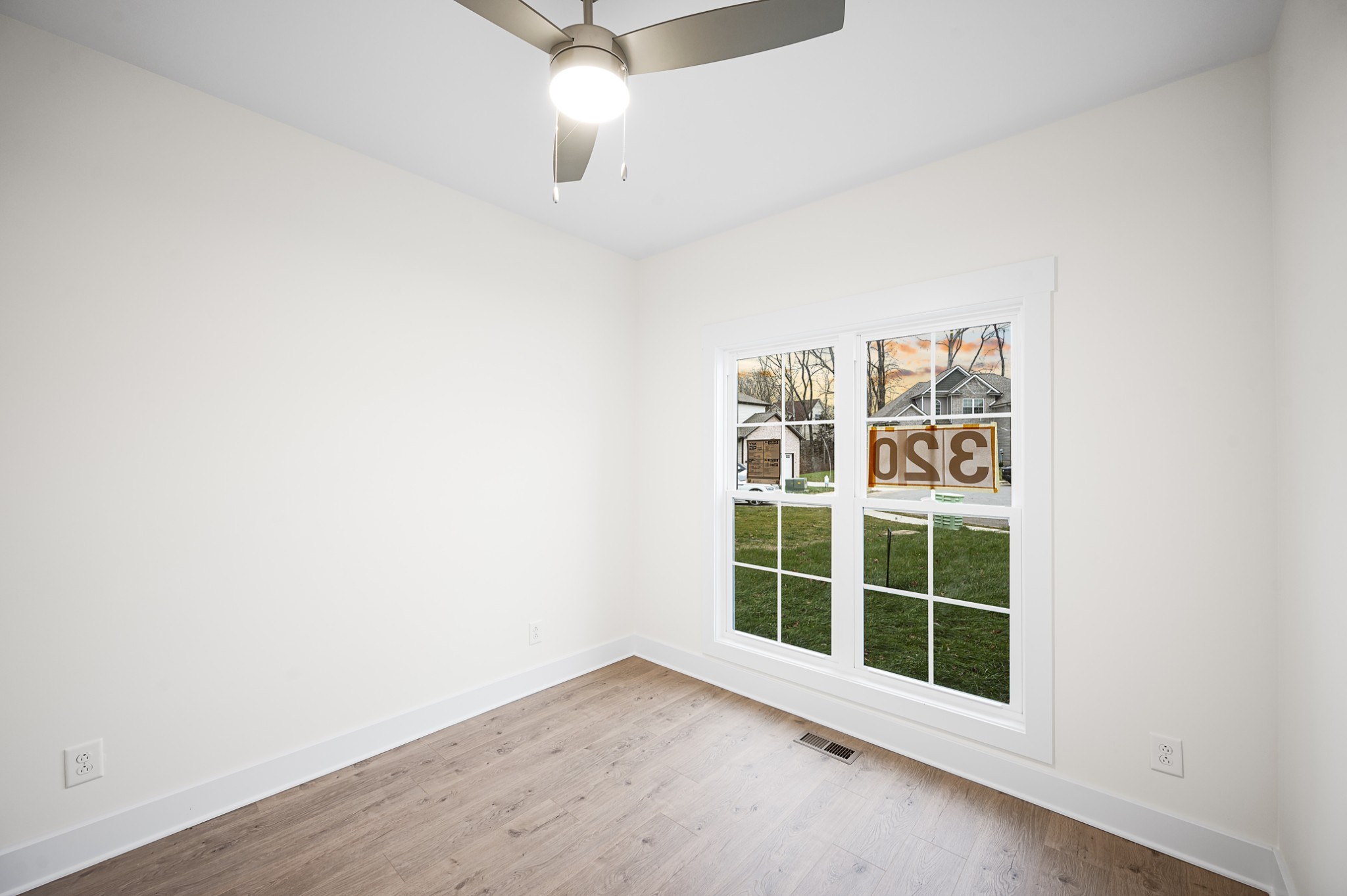 172 Sherlock Dr