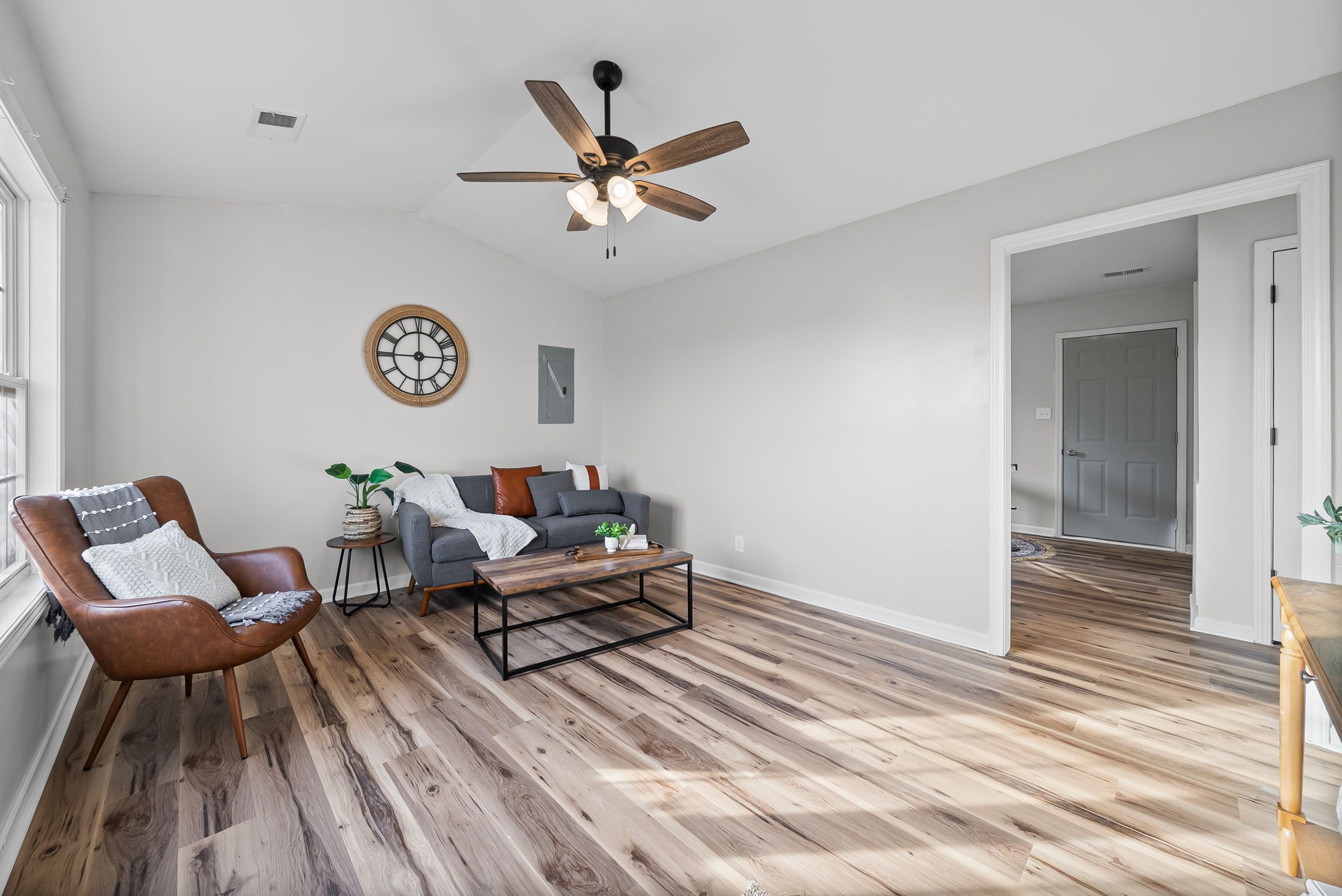 1015 Shadow Ridge Ave