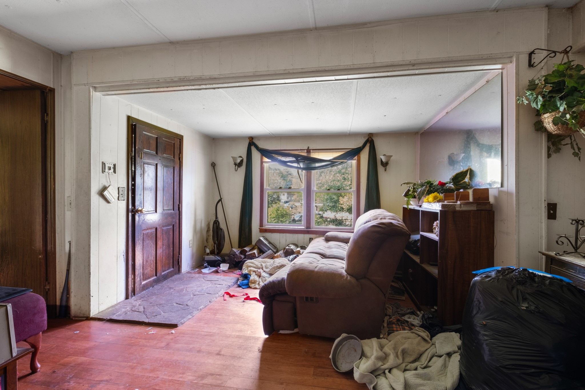 653 Terrace Hill Rd