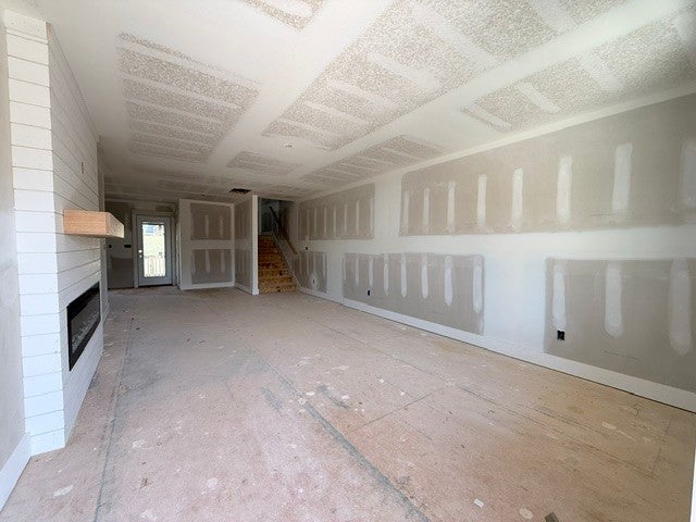 364 Cardinal Creek