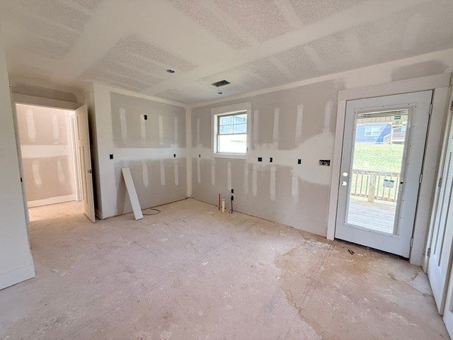 364 Cardinal Creek