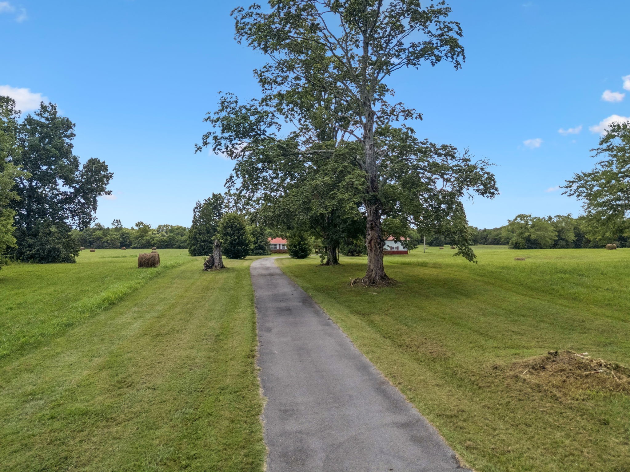 2326 Holly Grove Rd