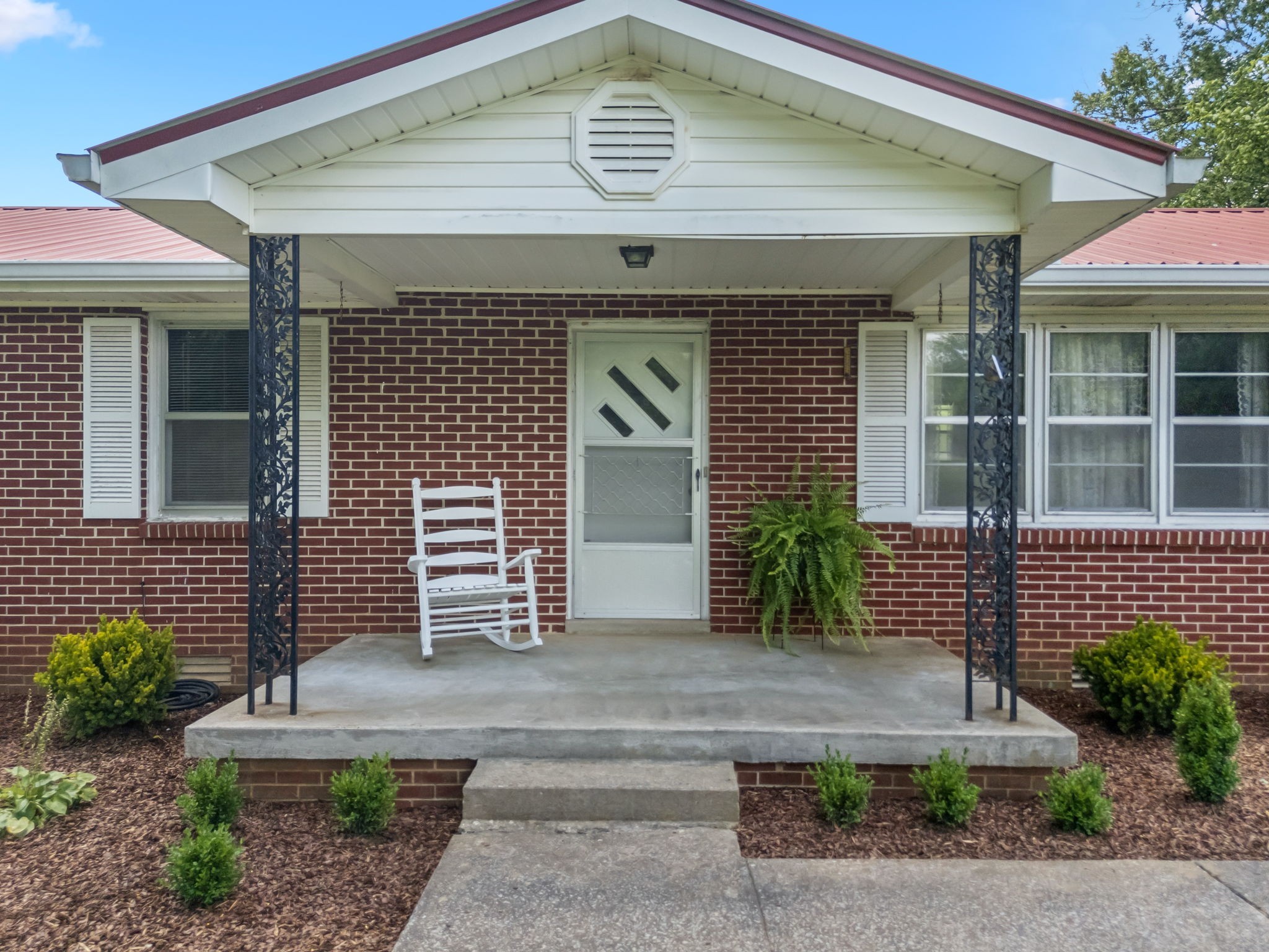 2326 Holly Grove Rd