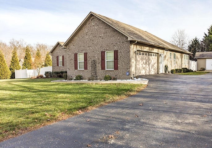 591 Spruce Loop