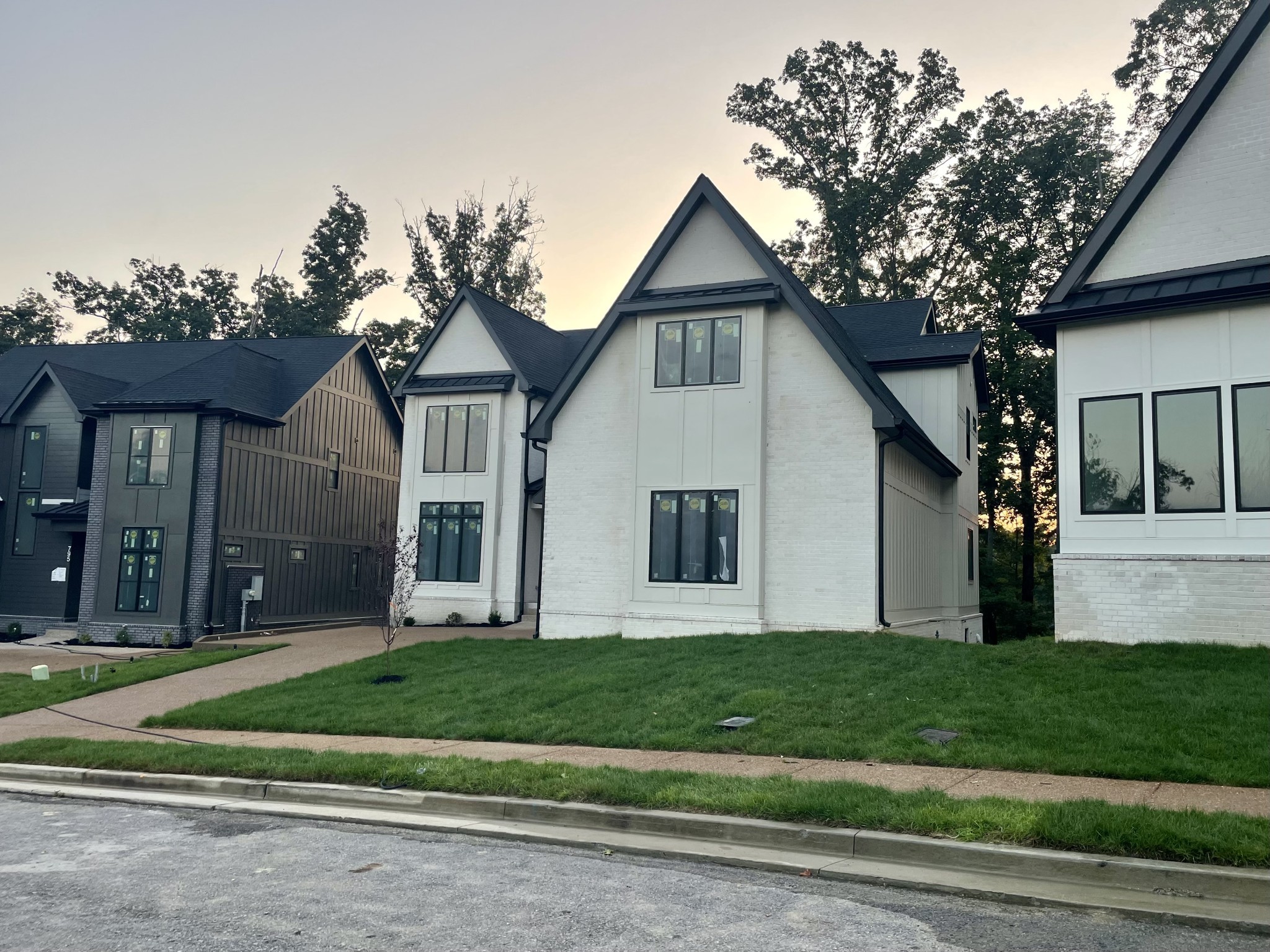 799 Summit Oaks Court