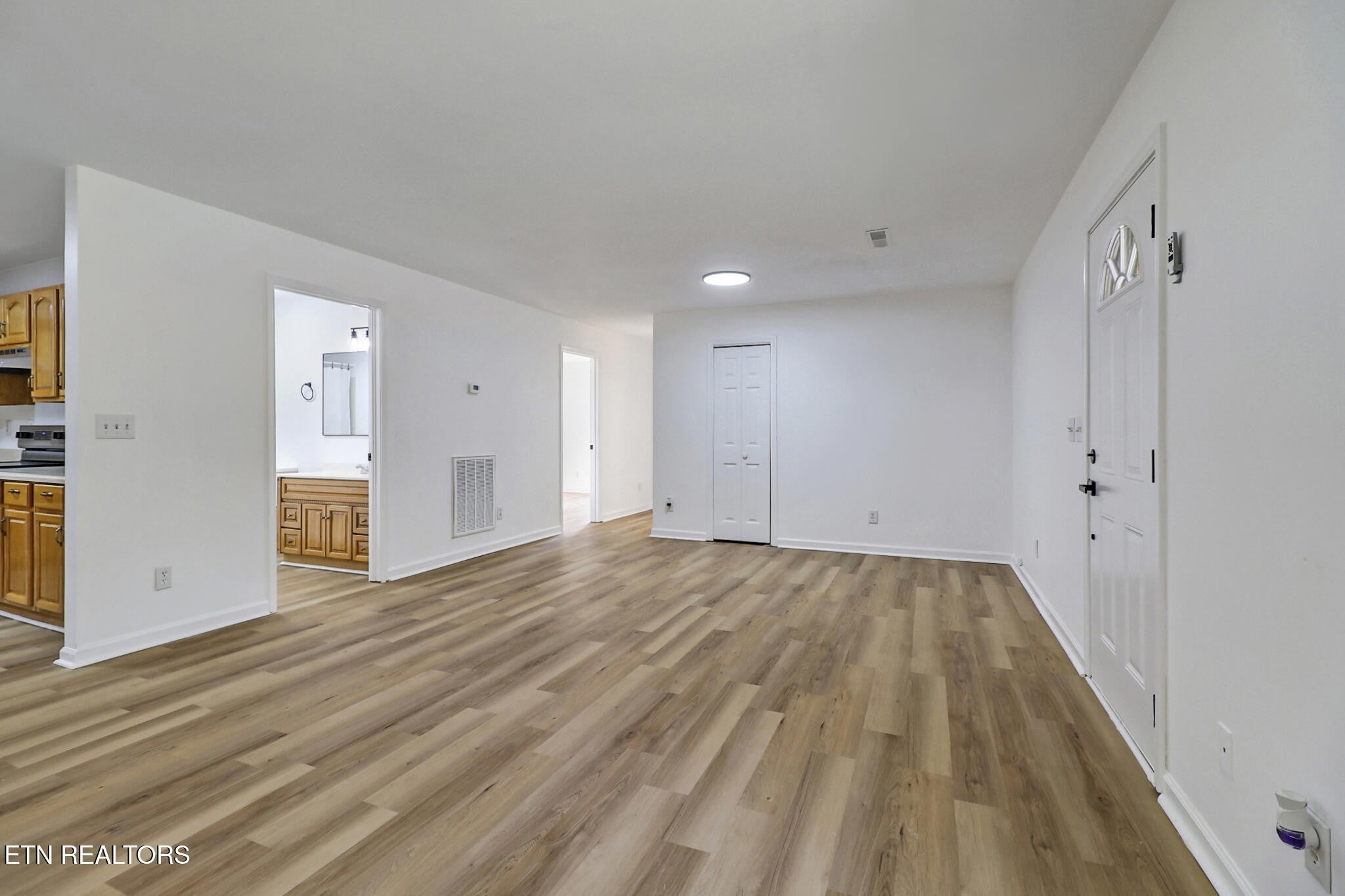 95 Fairview Loop