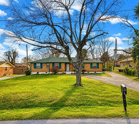 Photo of 1604 Haynes Meade Cir, Nashville, TN 37207 (MLS # 3213409)