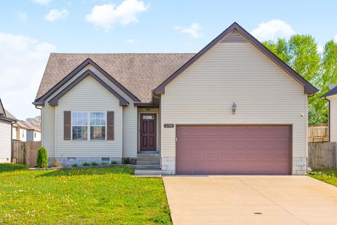 678 Fox Trail Ct Clarksville TN 37040