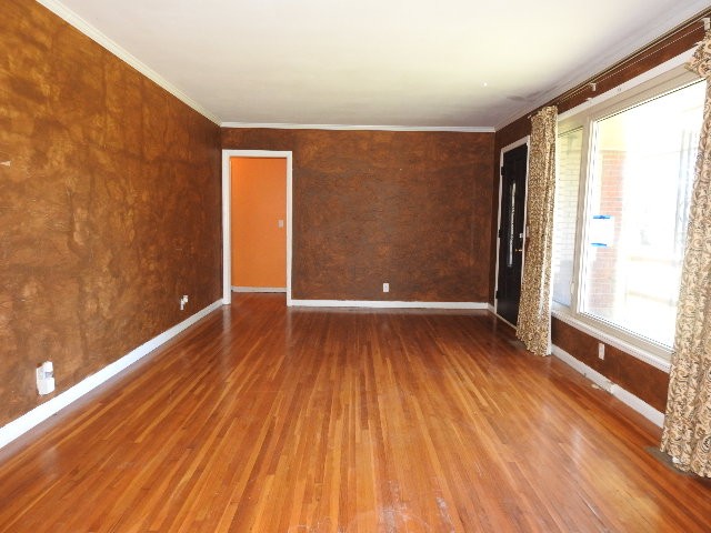 2501 Western Hills Dr