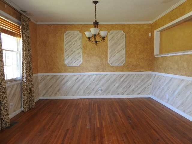 2501 Western Hills Dr