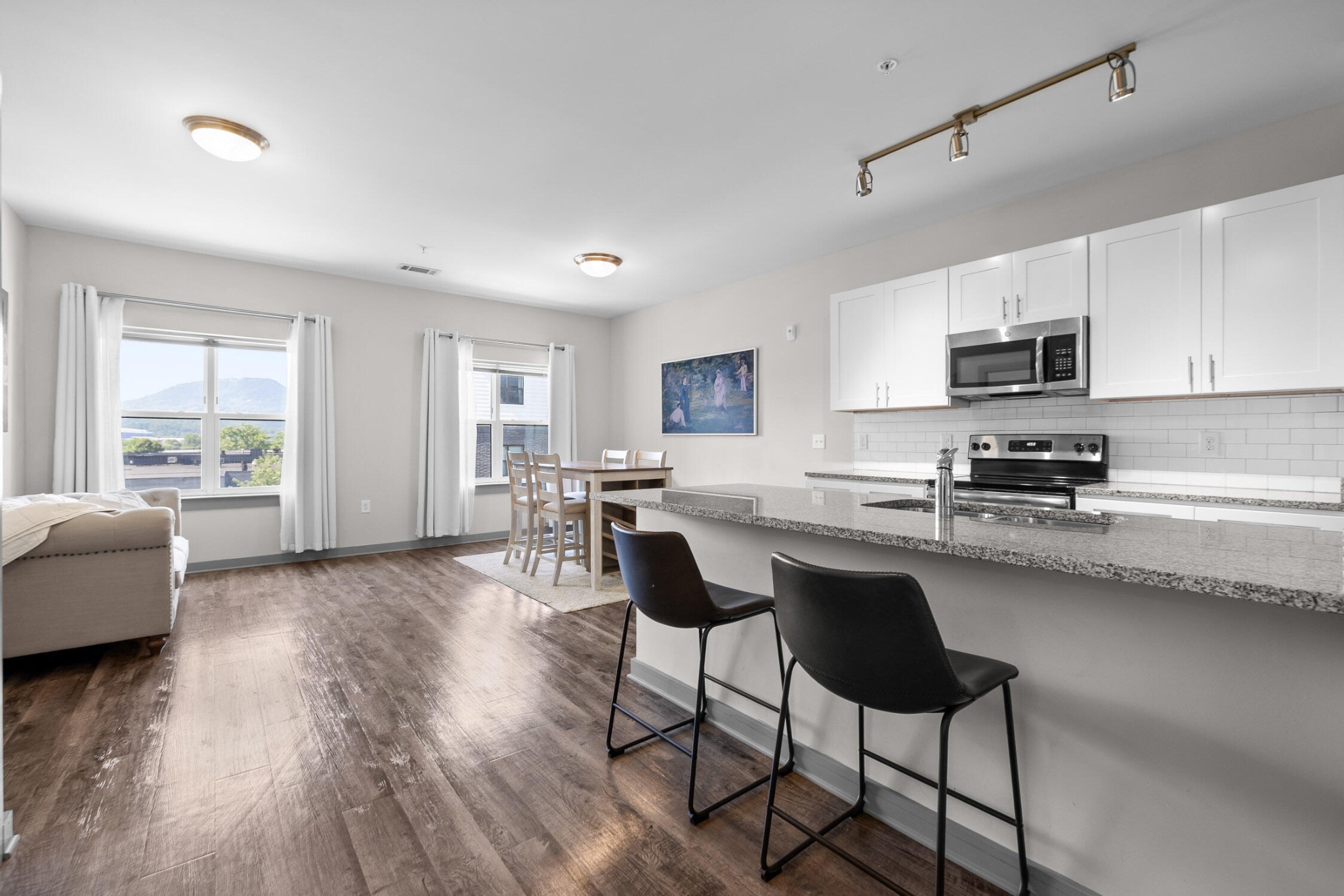 782 Riverfront Parkway 322