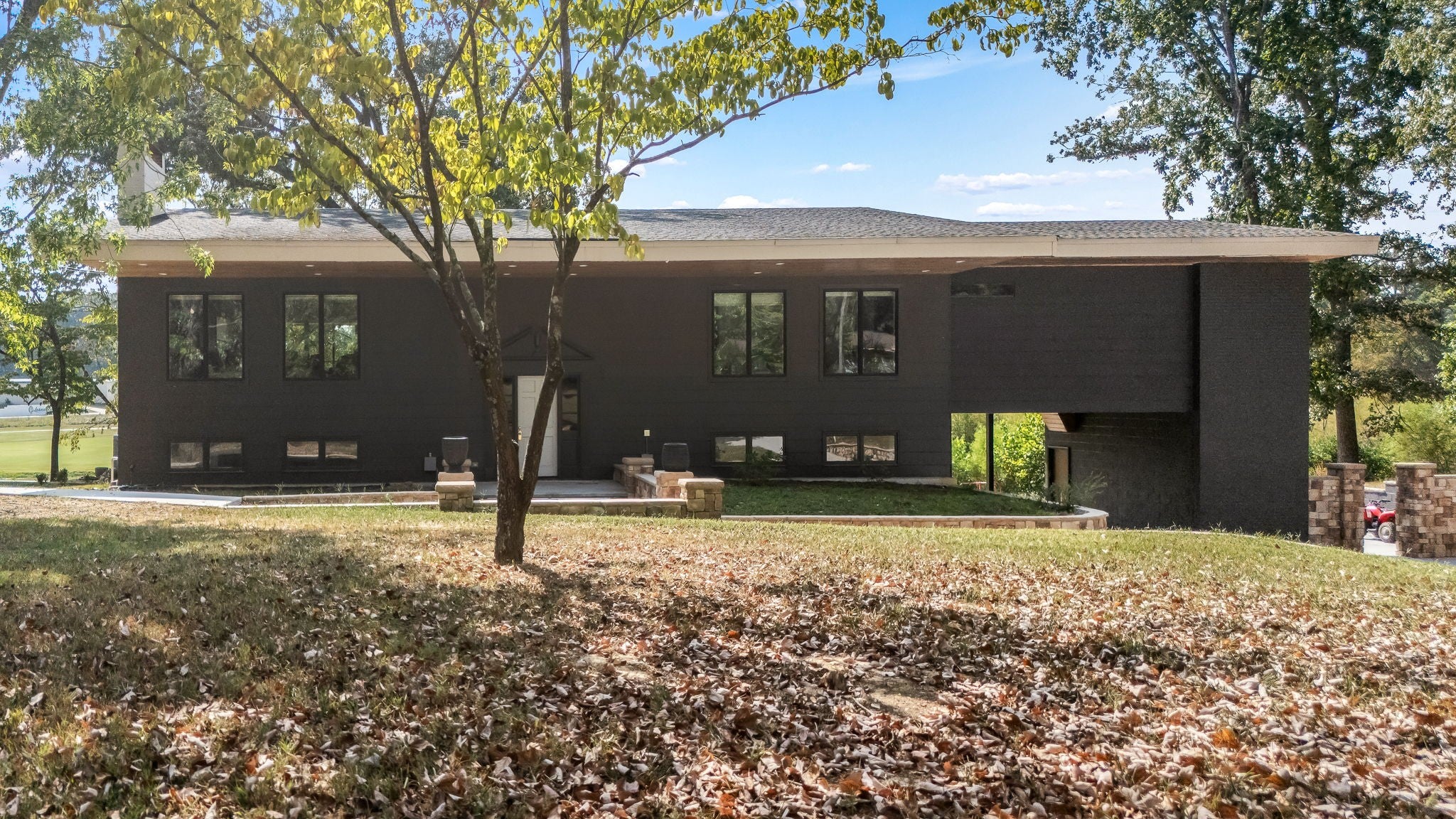 111 LAKEWOOD DRIVE
