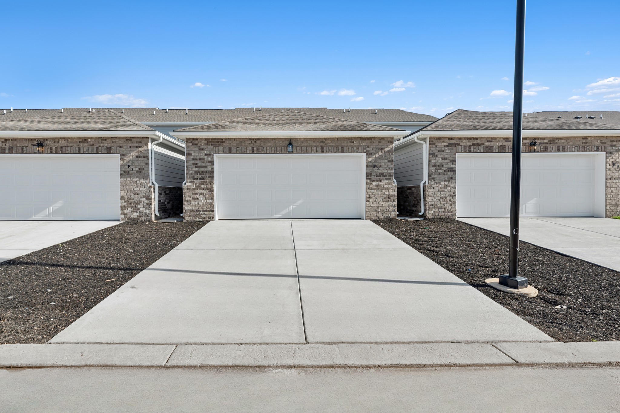 2900 Suzanne Landon Dr F2