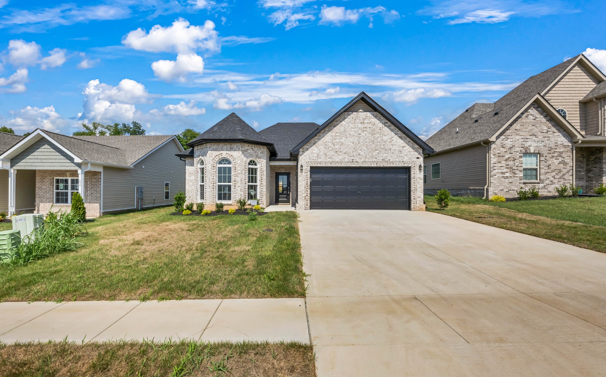 568 Ayden Ln