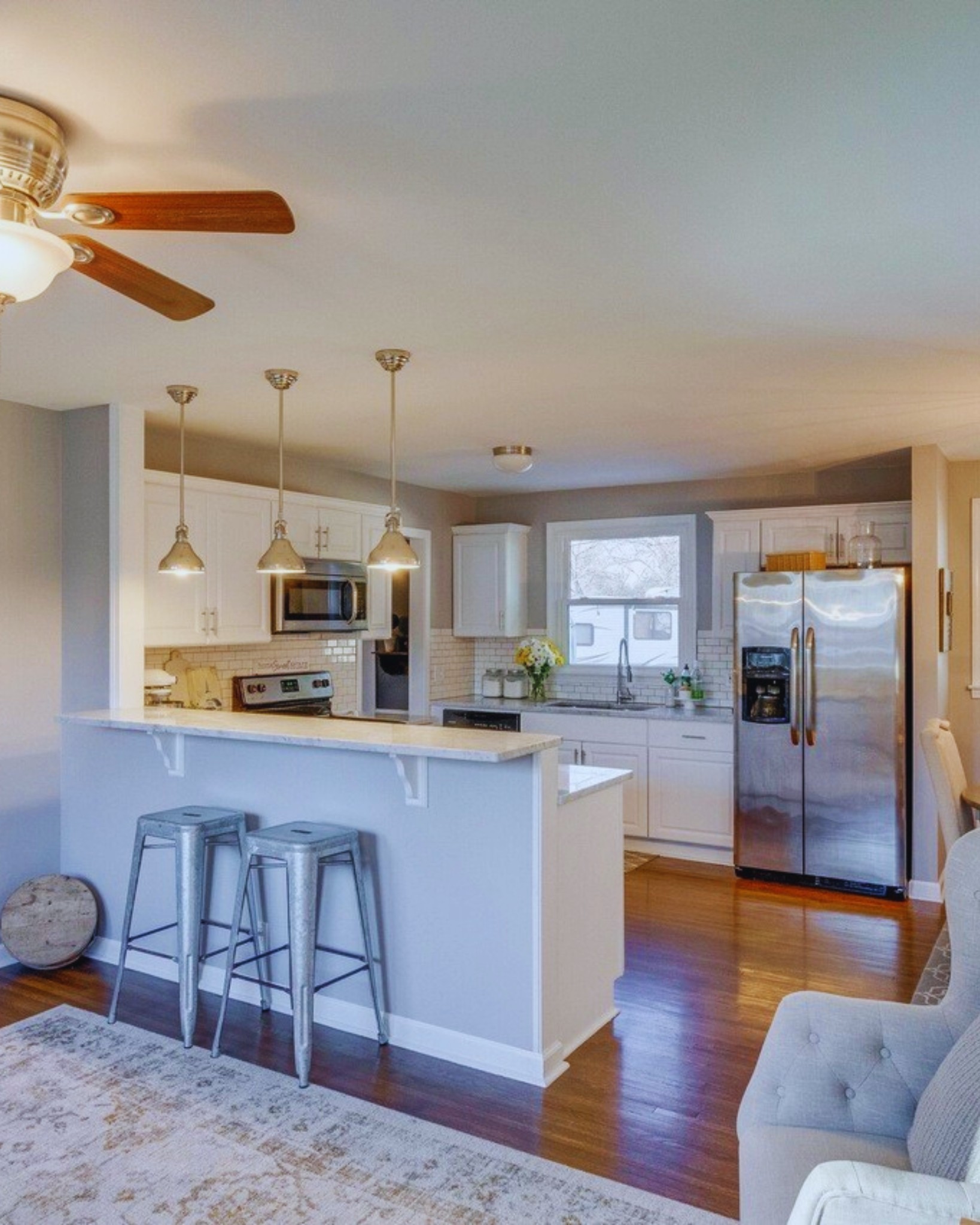 500 Whispering Hills Dr