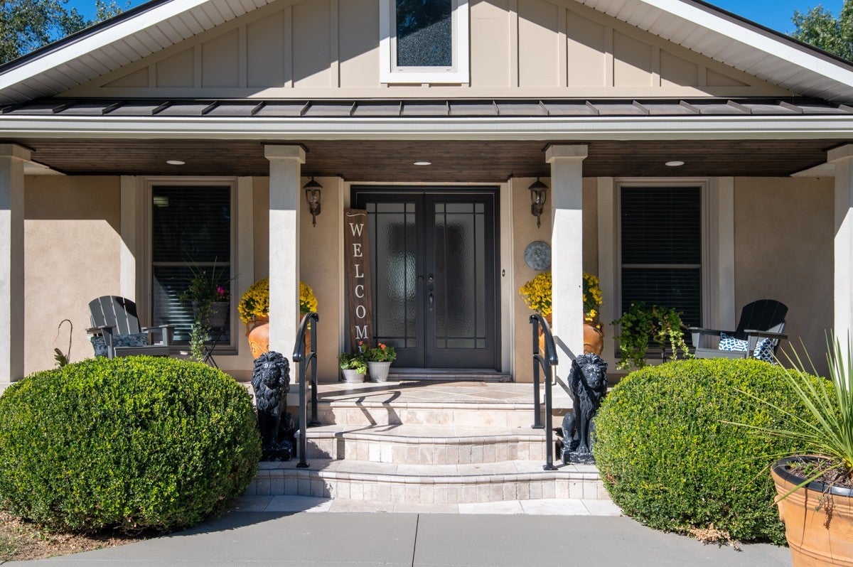 318 W Lee Etta Dr