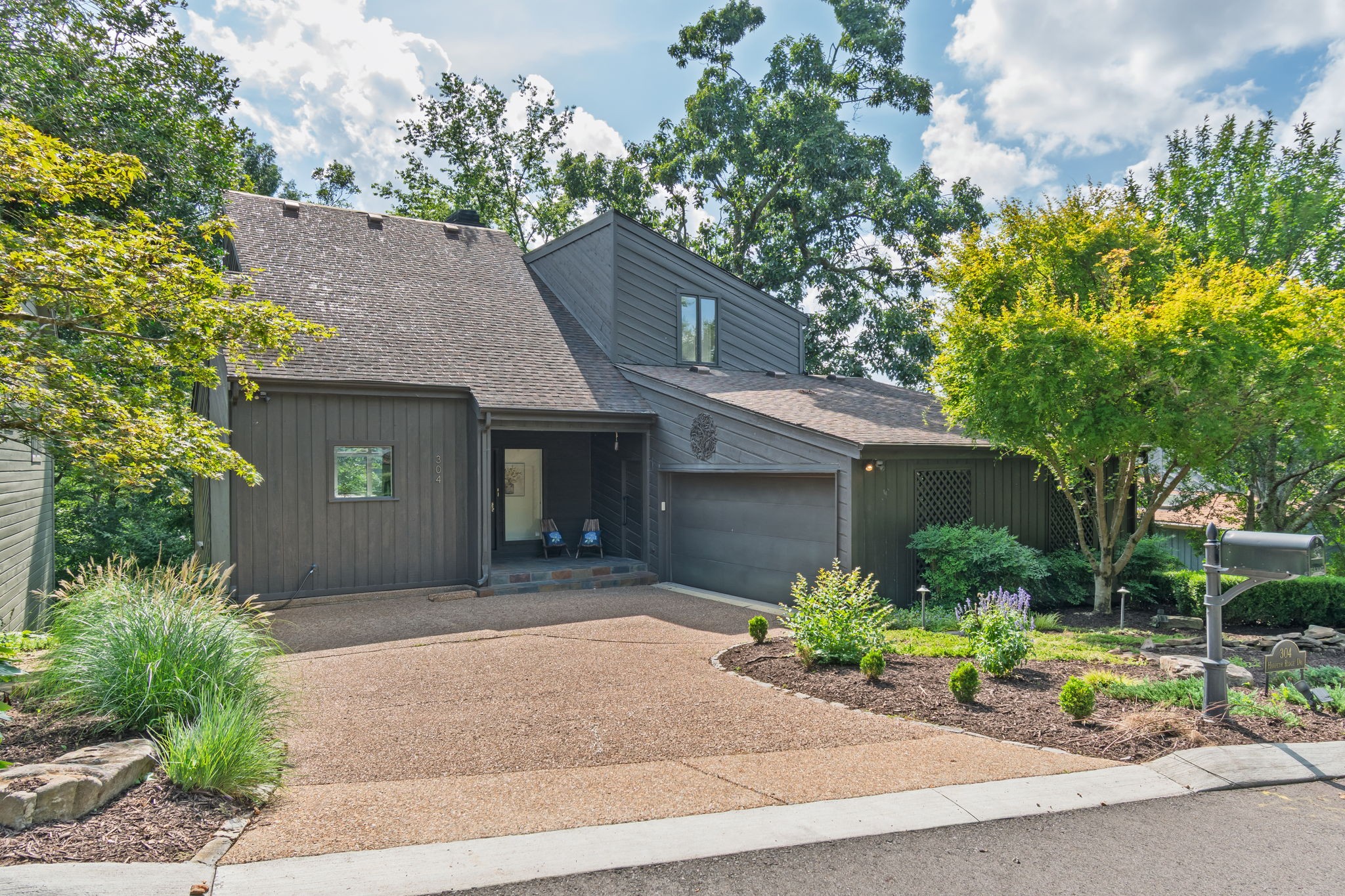 304 Harpeth Ridge Dr