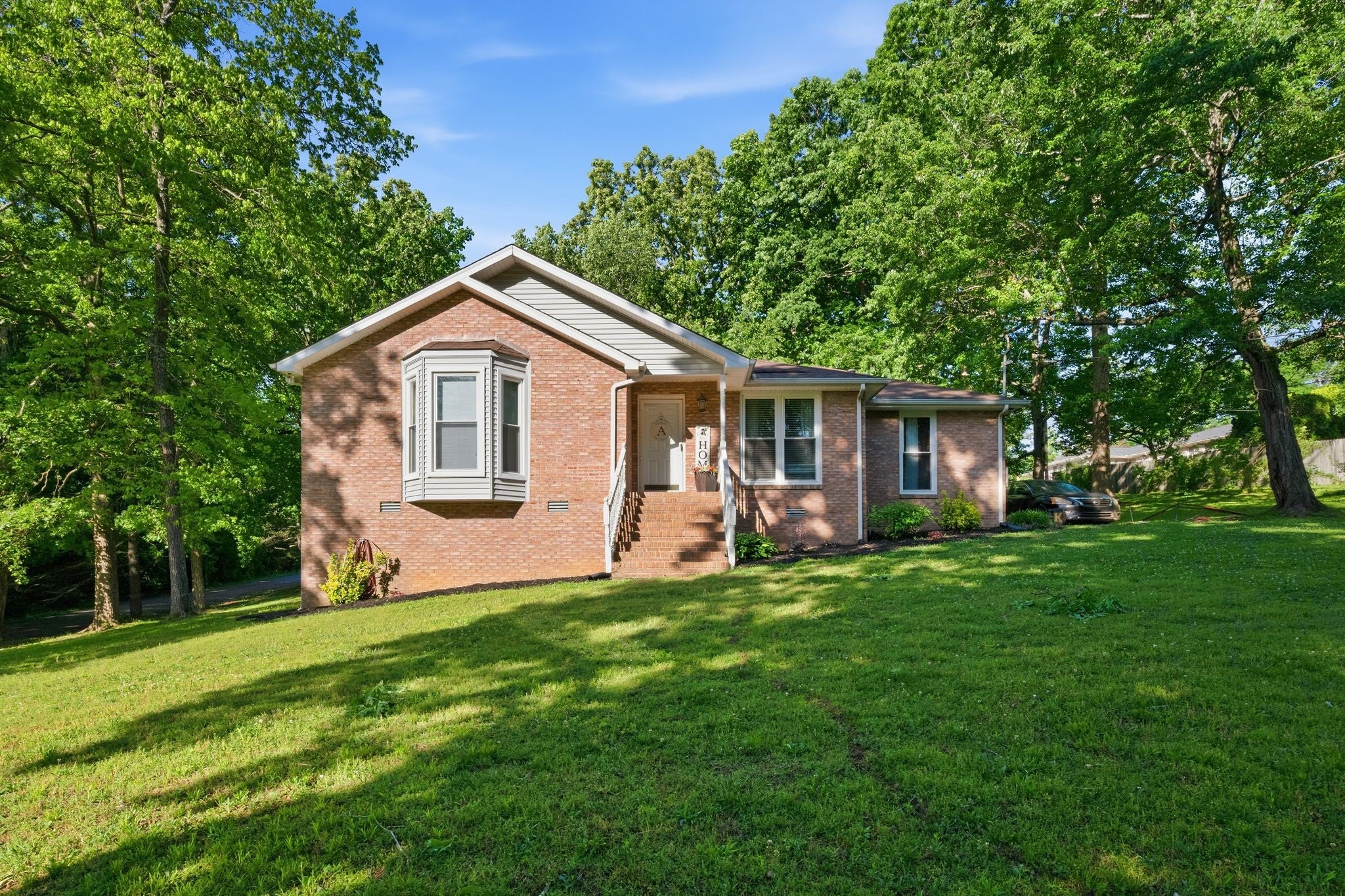 107 Valley Rd