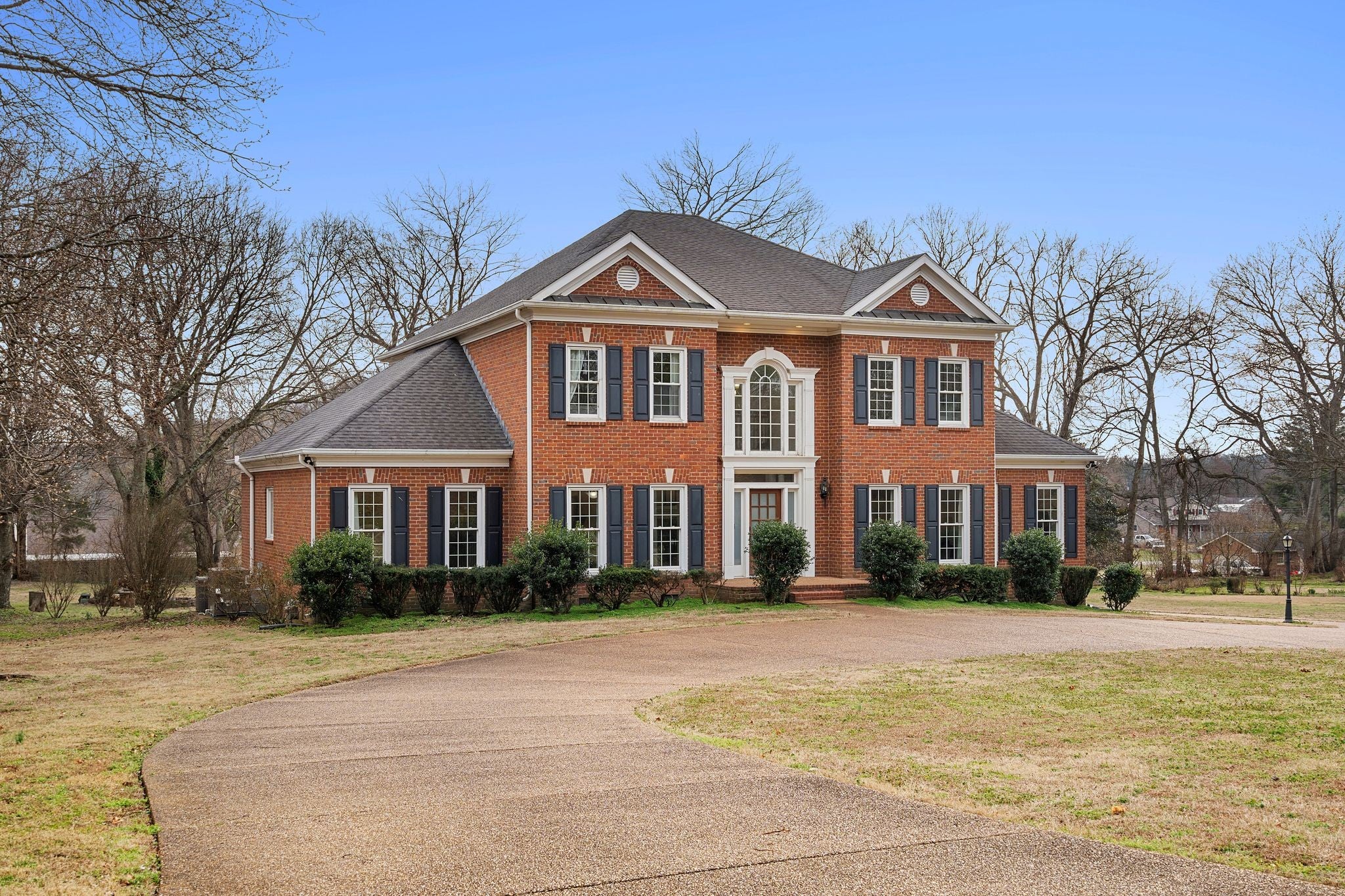 501 Solomon Dr
