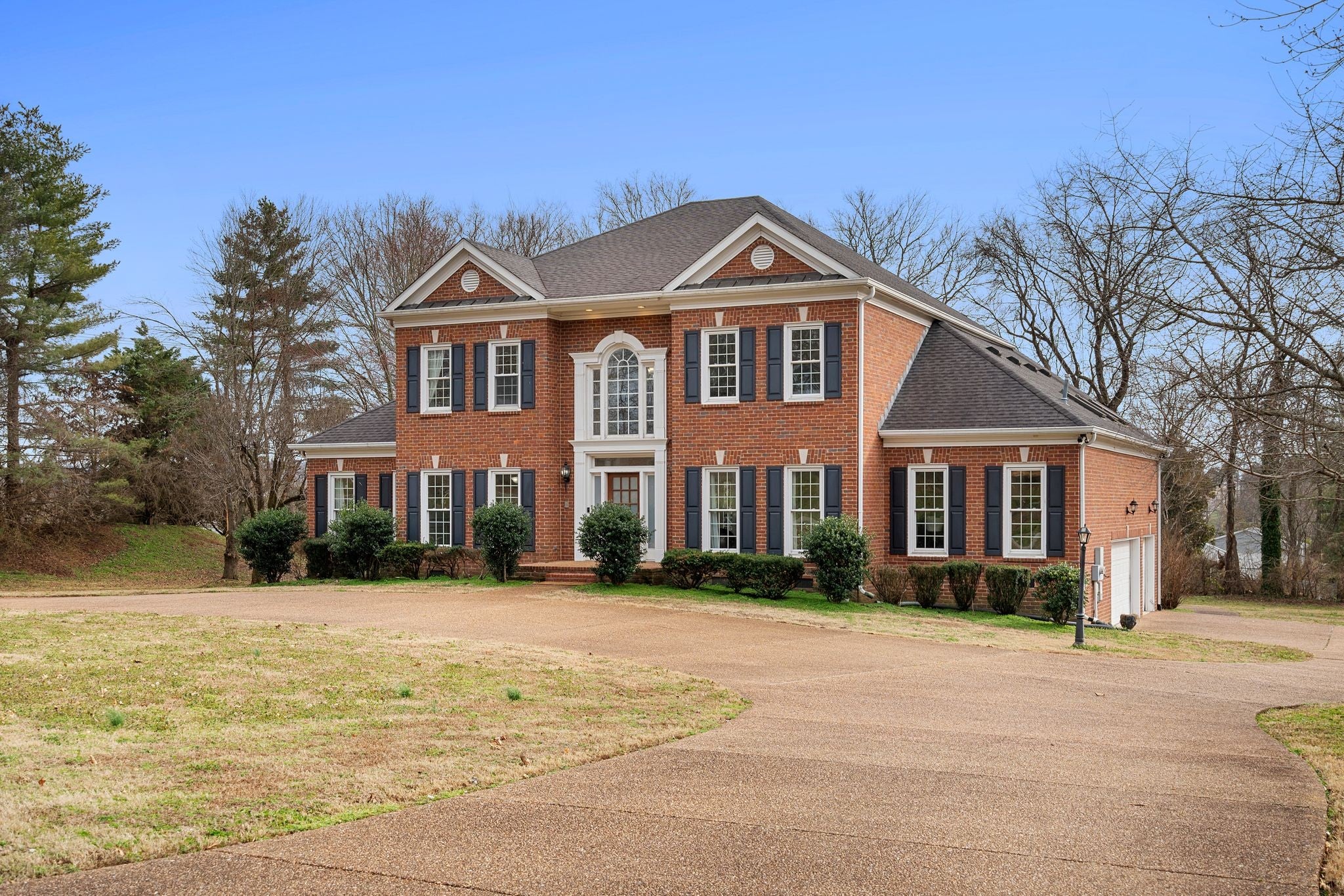 501 Solomon Dr