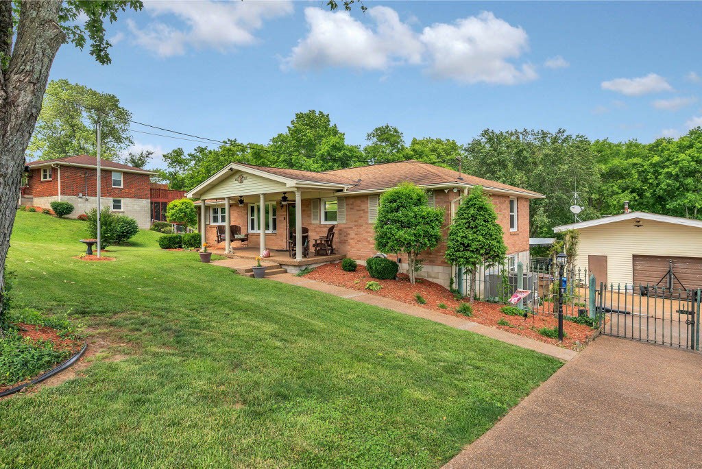 311 Isaac Dr