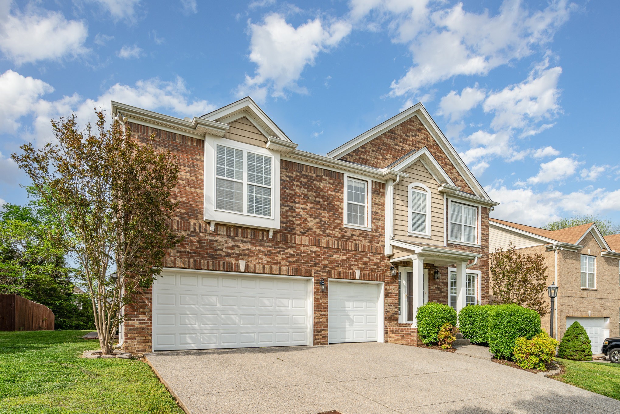 2025 Hawks Nest Dr