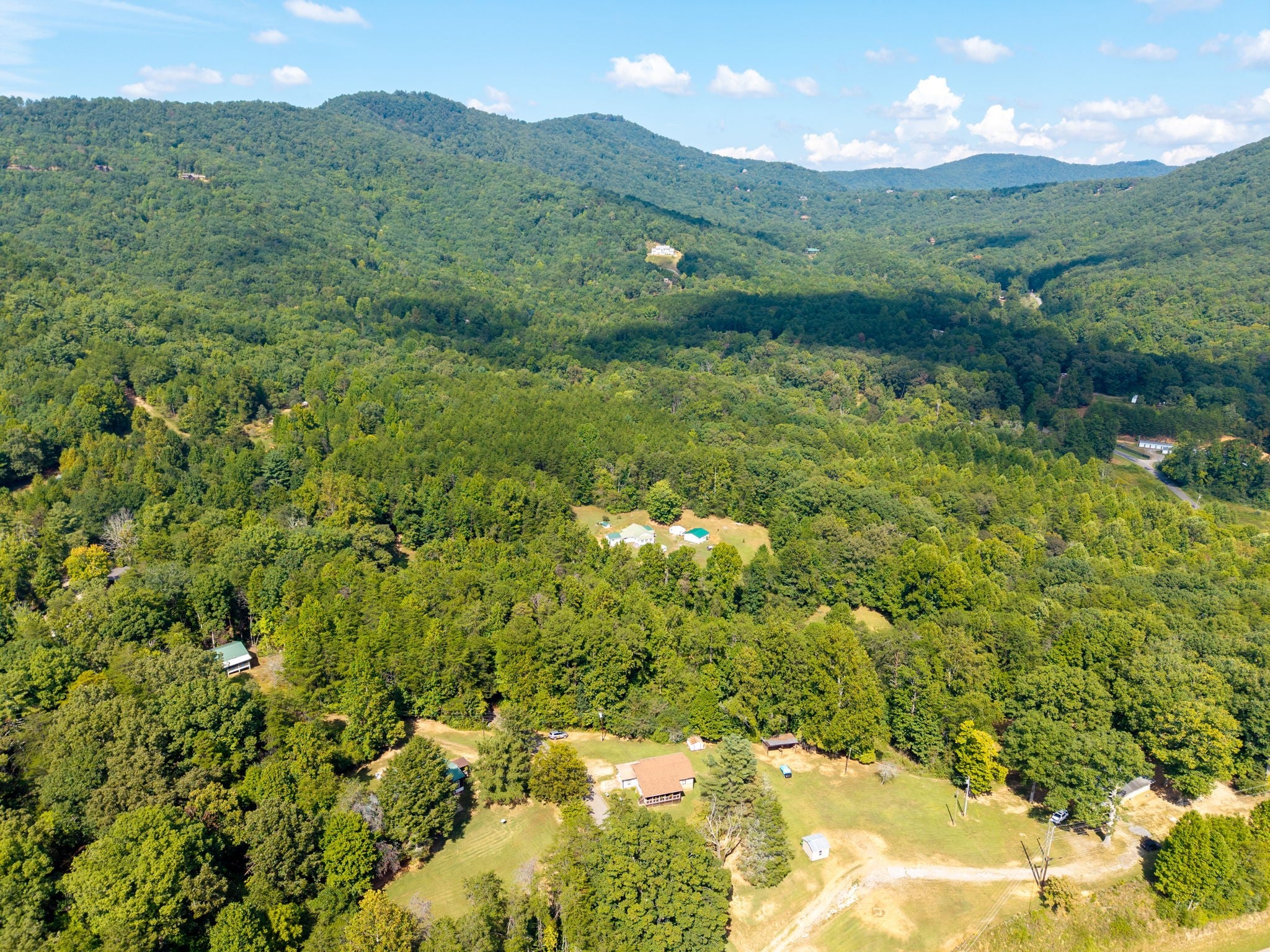 44 Little Wolf Creek Rd