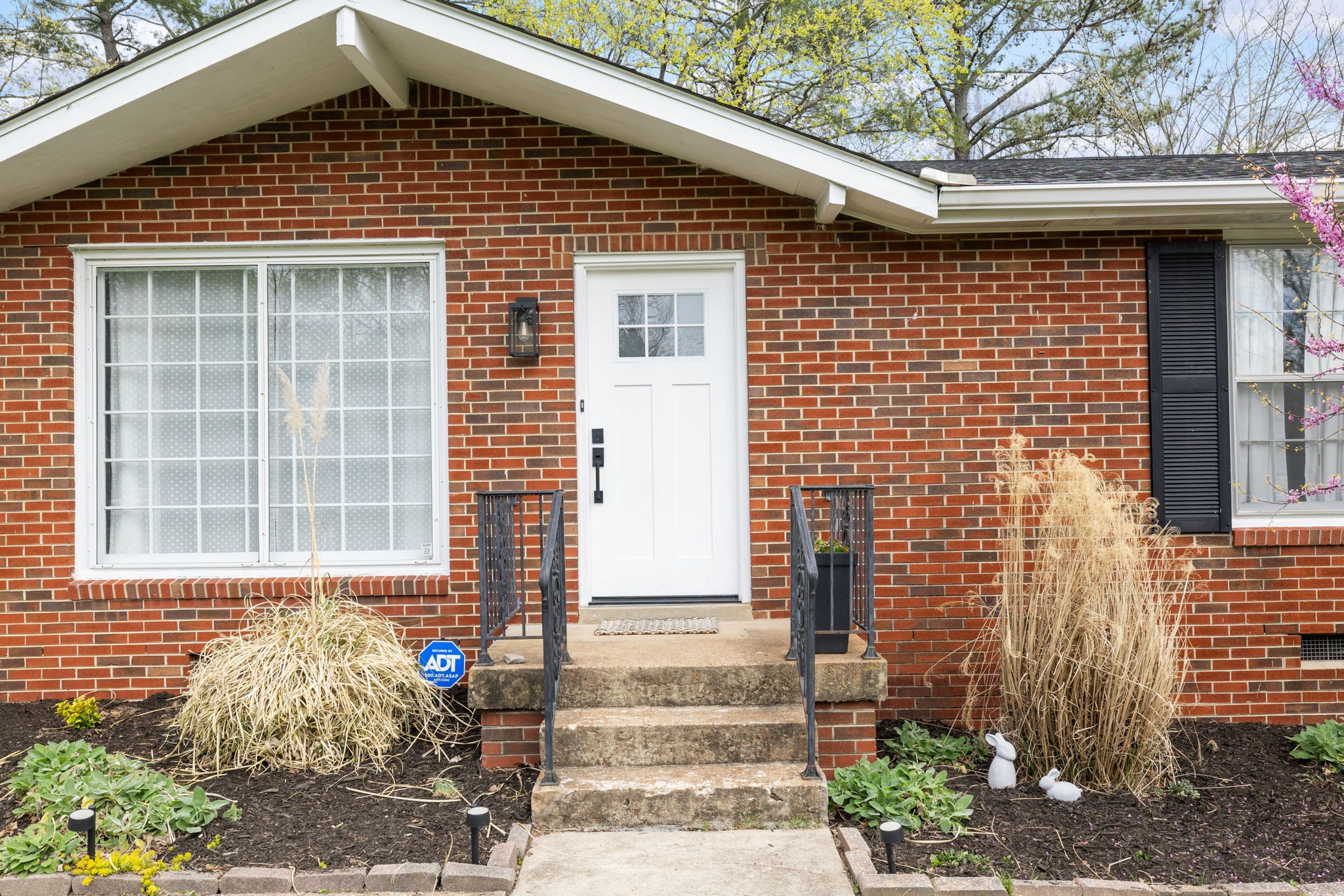 7241 Willow Creek Dr