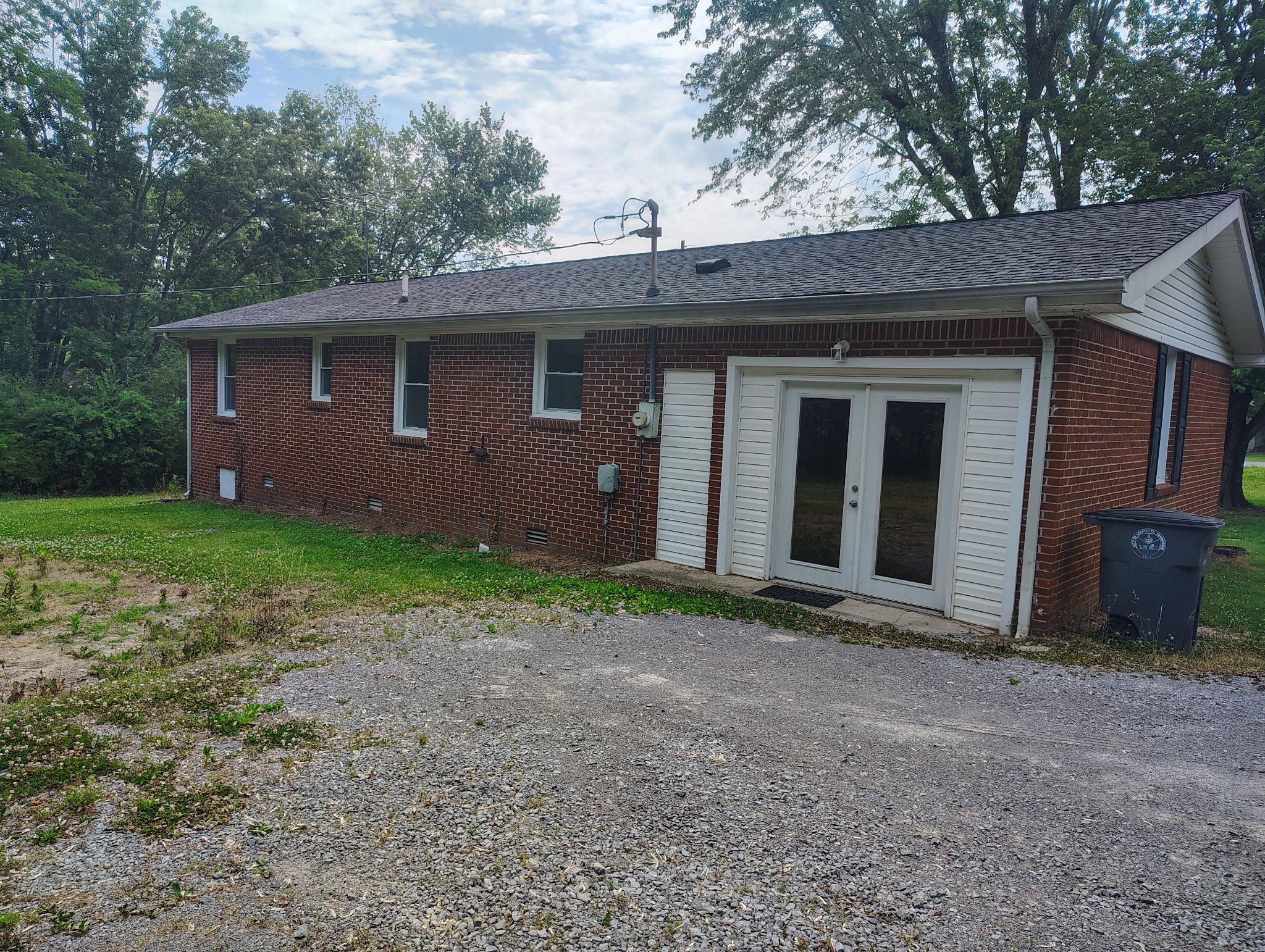 619 Baker Dr
