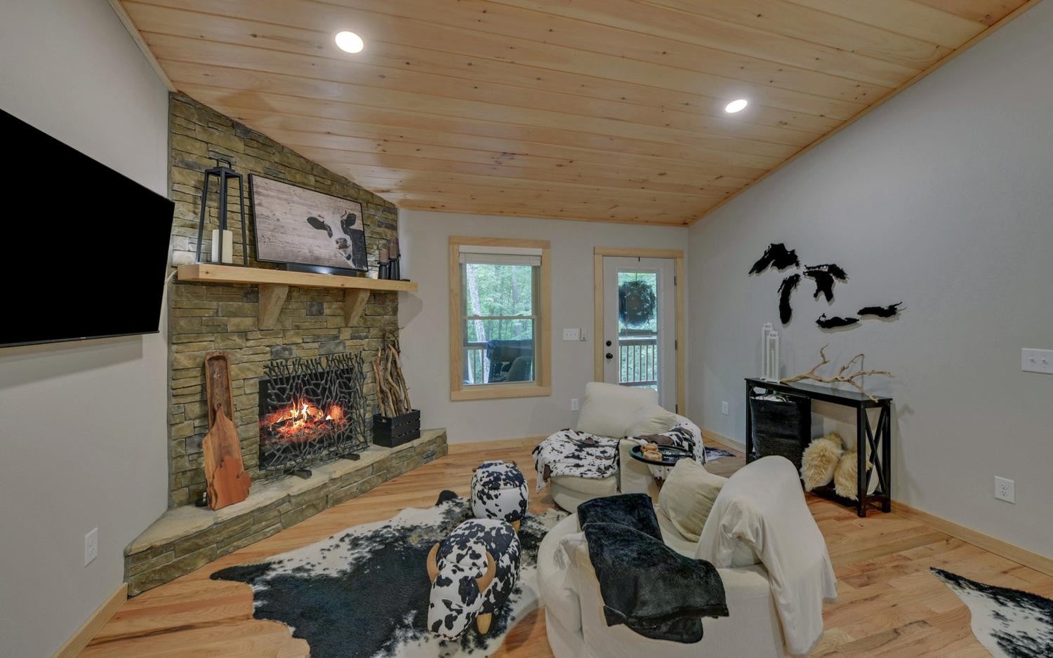 95 Deer Valley Ln