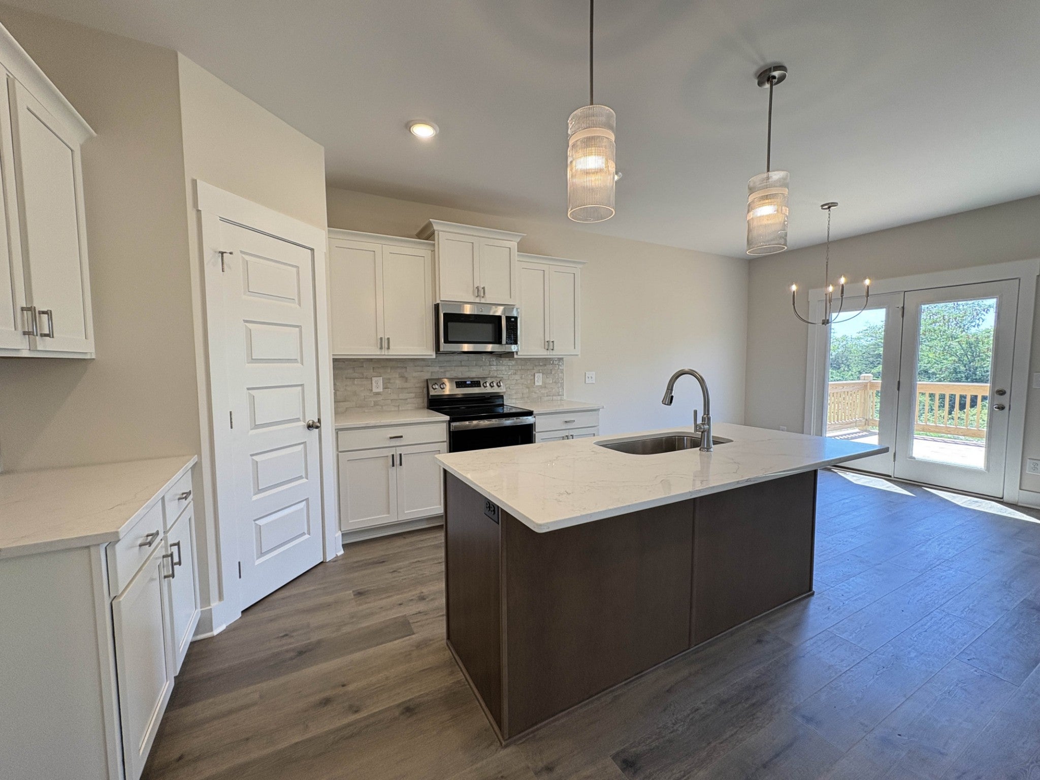 118 Harlinsdale Blvd