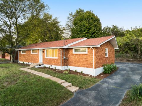 217 Bonnaridge Dr Hermitage TN 37076