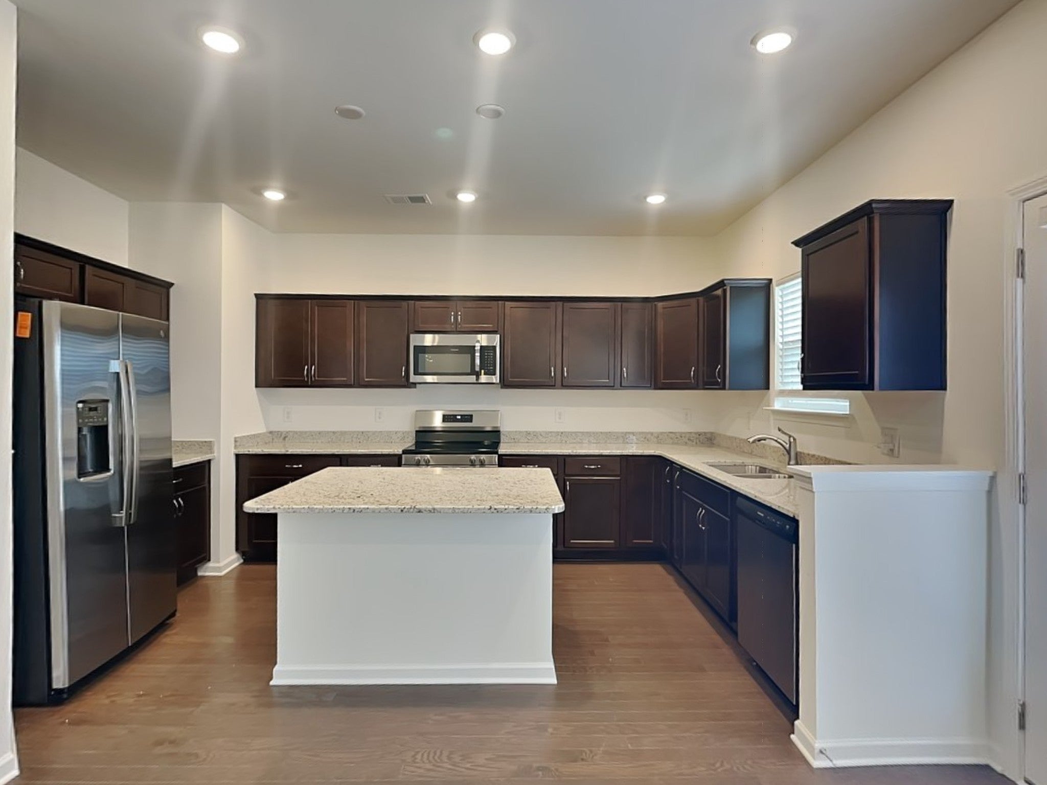 157 Crabourne Dr
