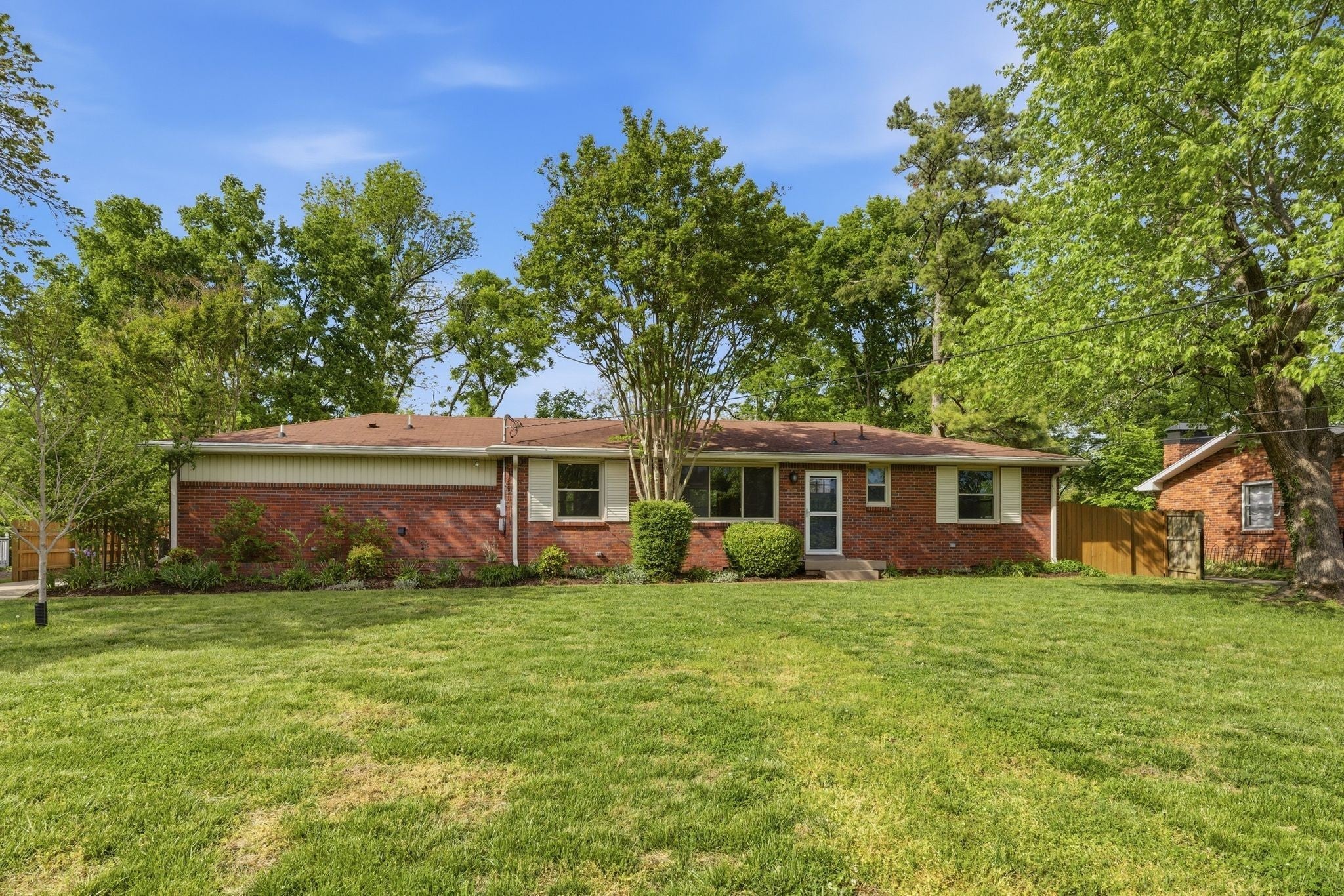 510 Rochelle Dr