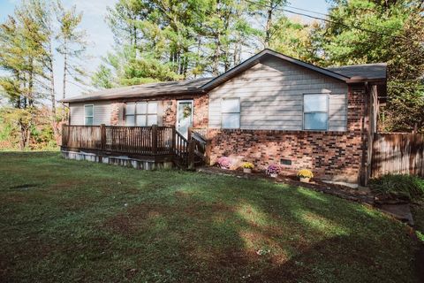 730 Iris Ave Jamestown TN 38556