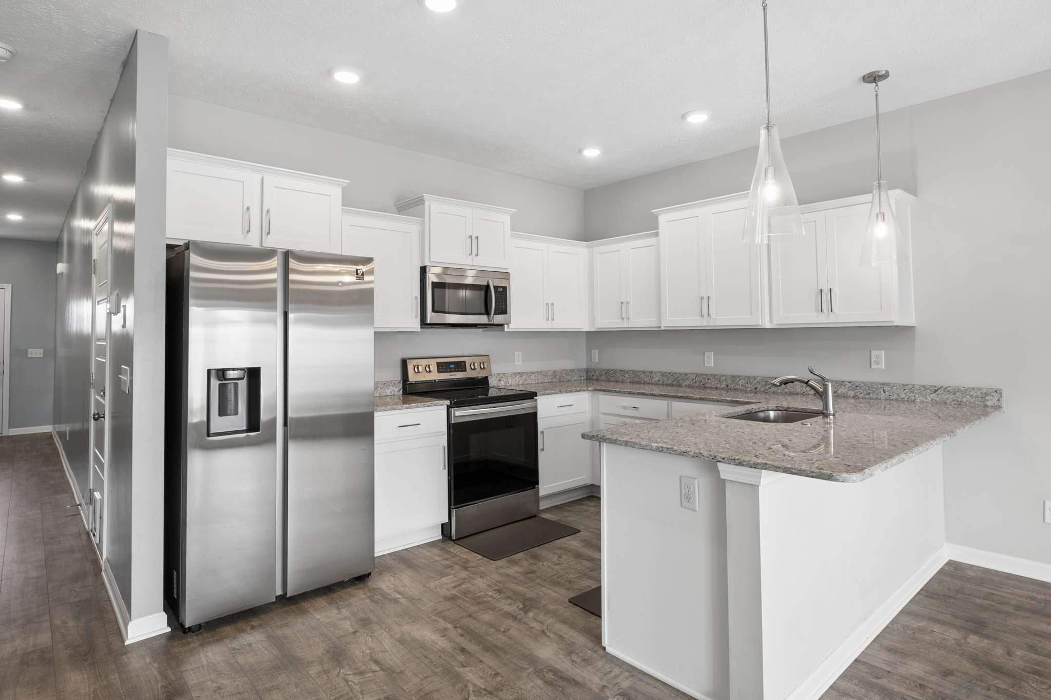 4347 Doral Dr