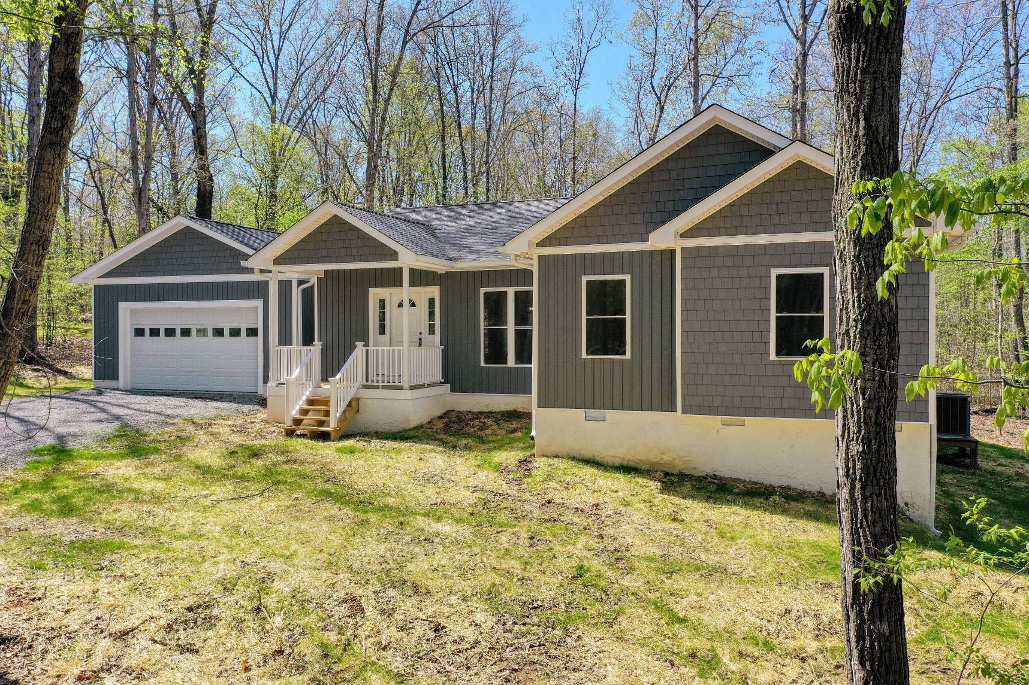 1018 Woodland Dr