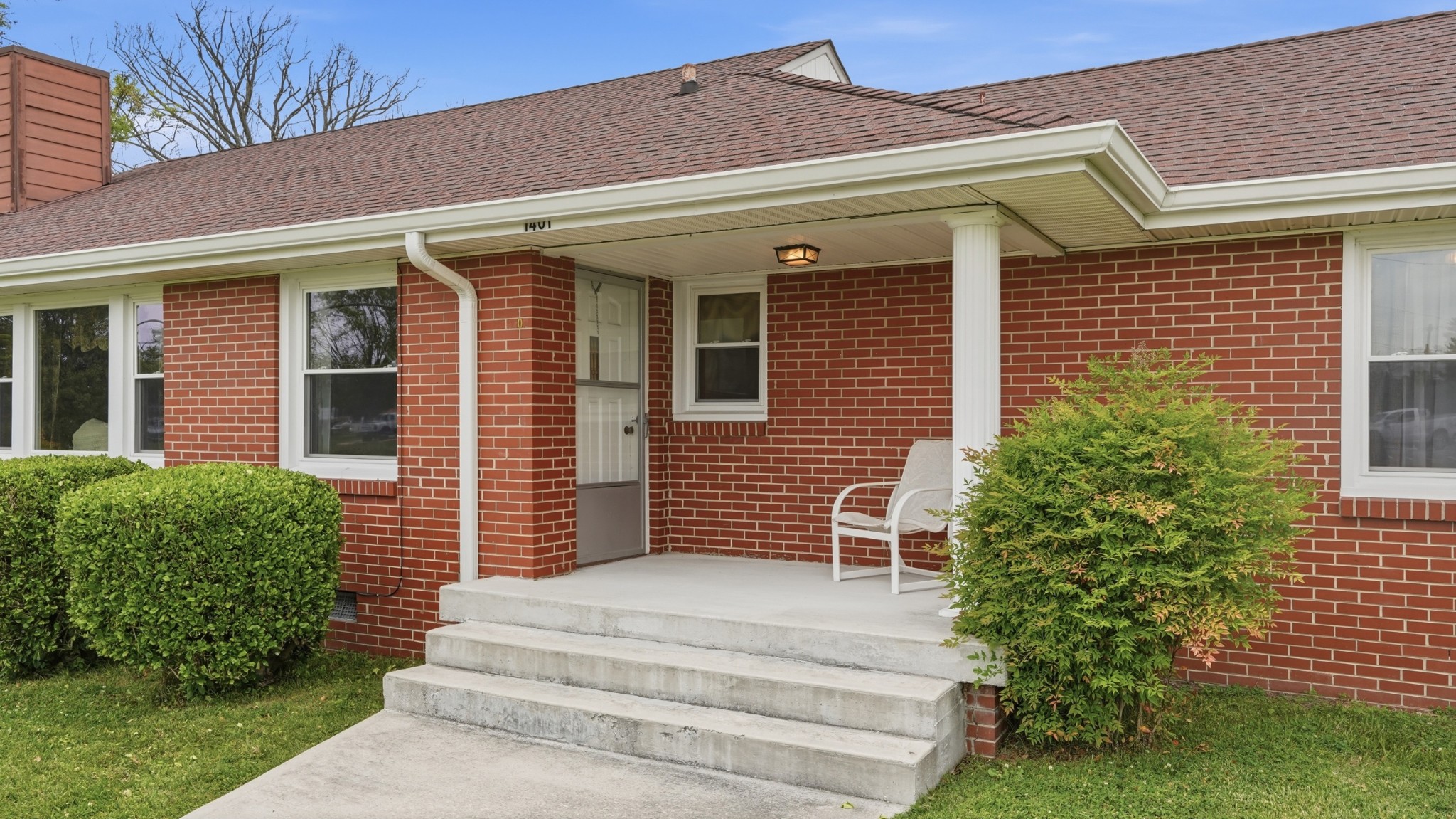 1401 Kefauver St