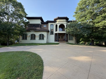 894 Robertson Academy Rd Nashville TN 37220