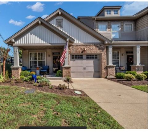 301 Griffin Pl Hermitage TN 37076