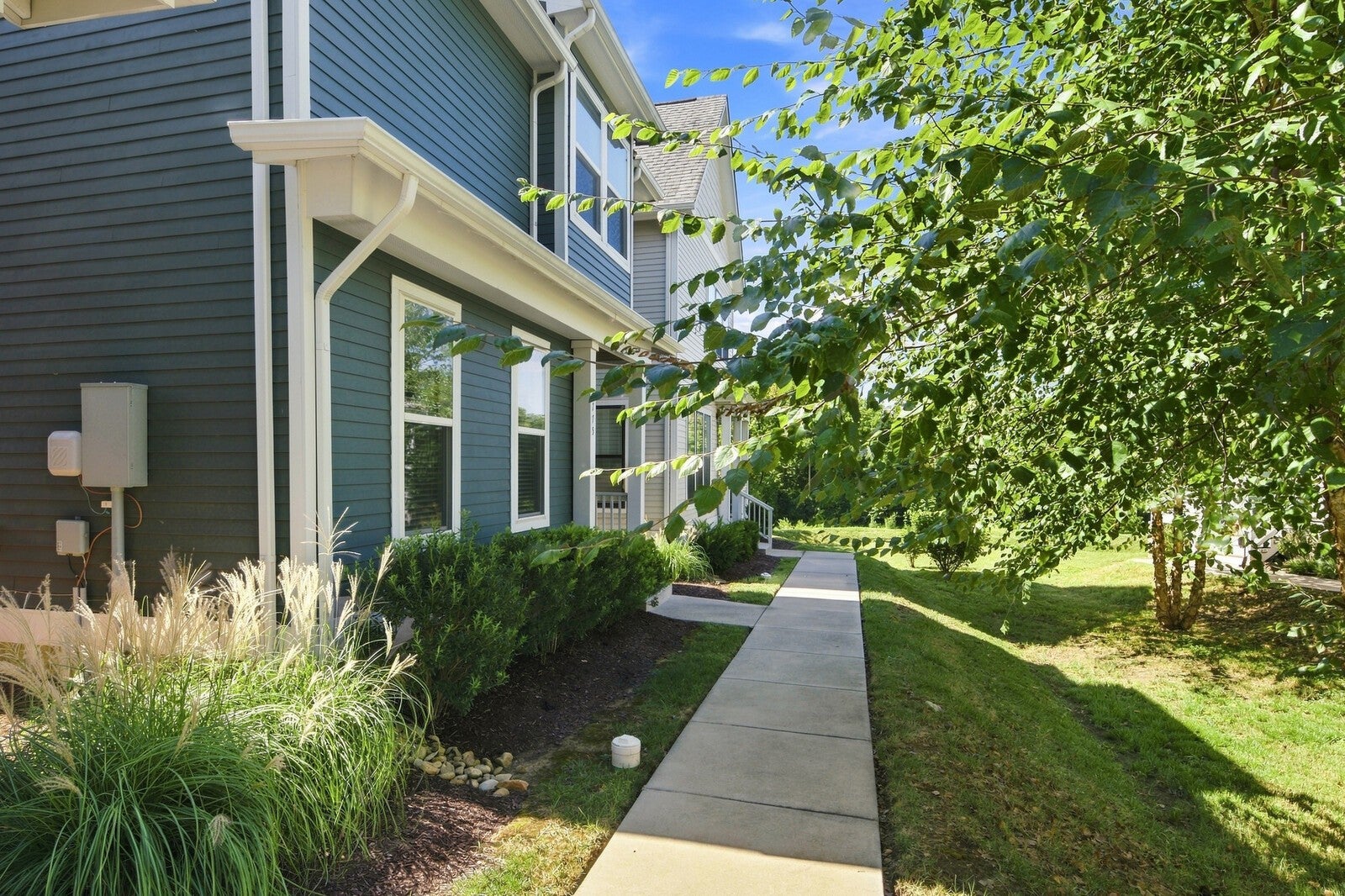775 Mill Creek Meadow Dr, Nashville TN 37214 4-bed condo, photo 2 of 60