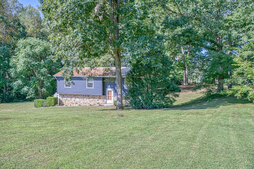 319 Green Springs Rd