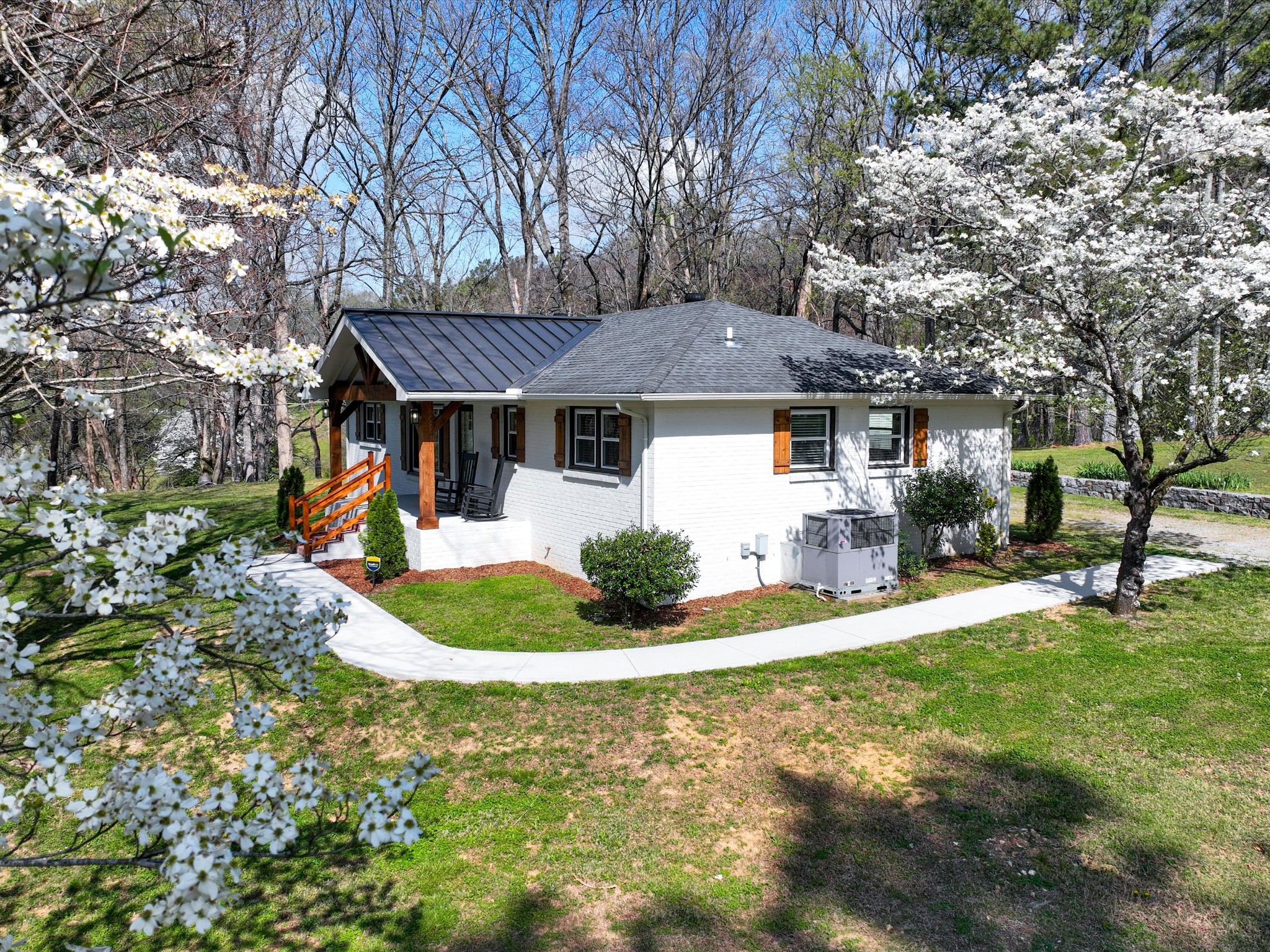 1454 Johnson Rd