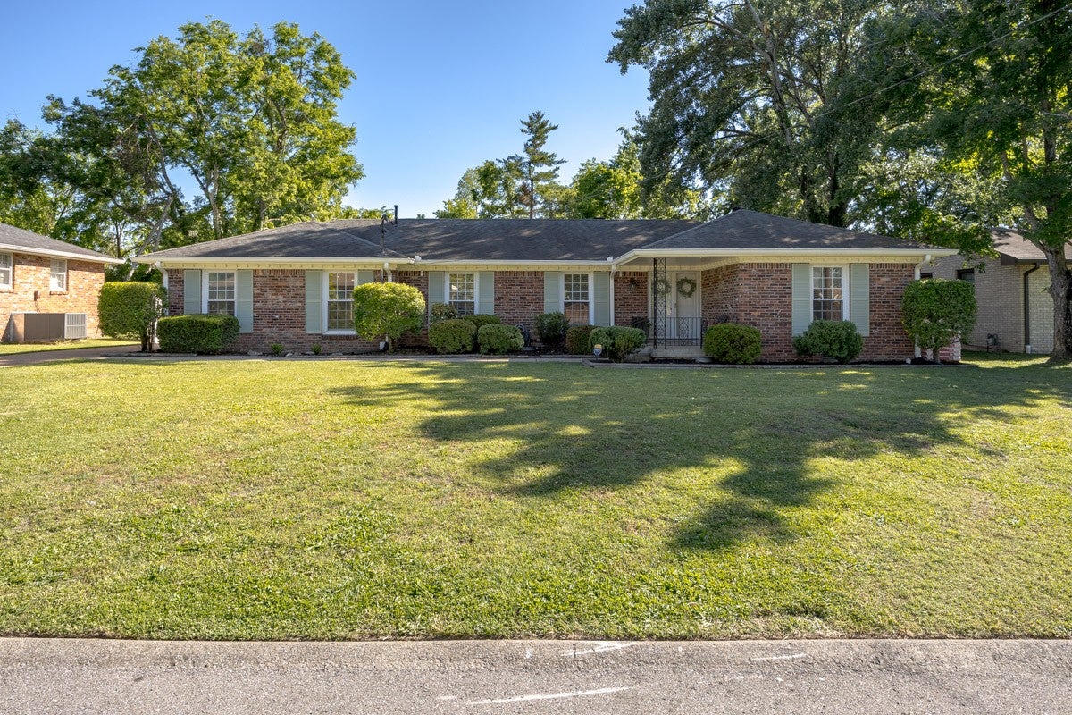 3-bed listing at 7465 Harrow Dr, Nashville