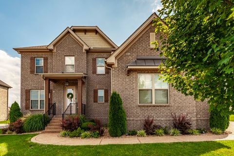 1055 Appaloosa Way Gallatin TN 37066