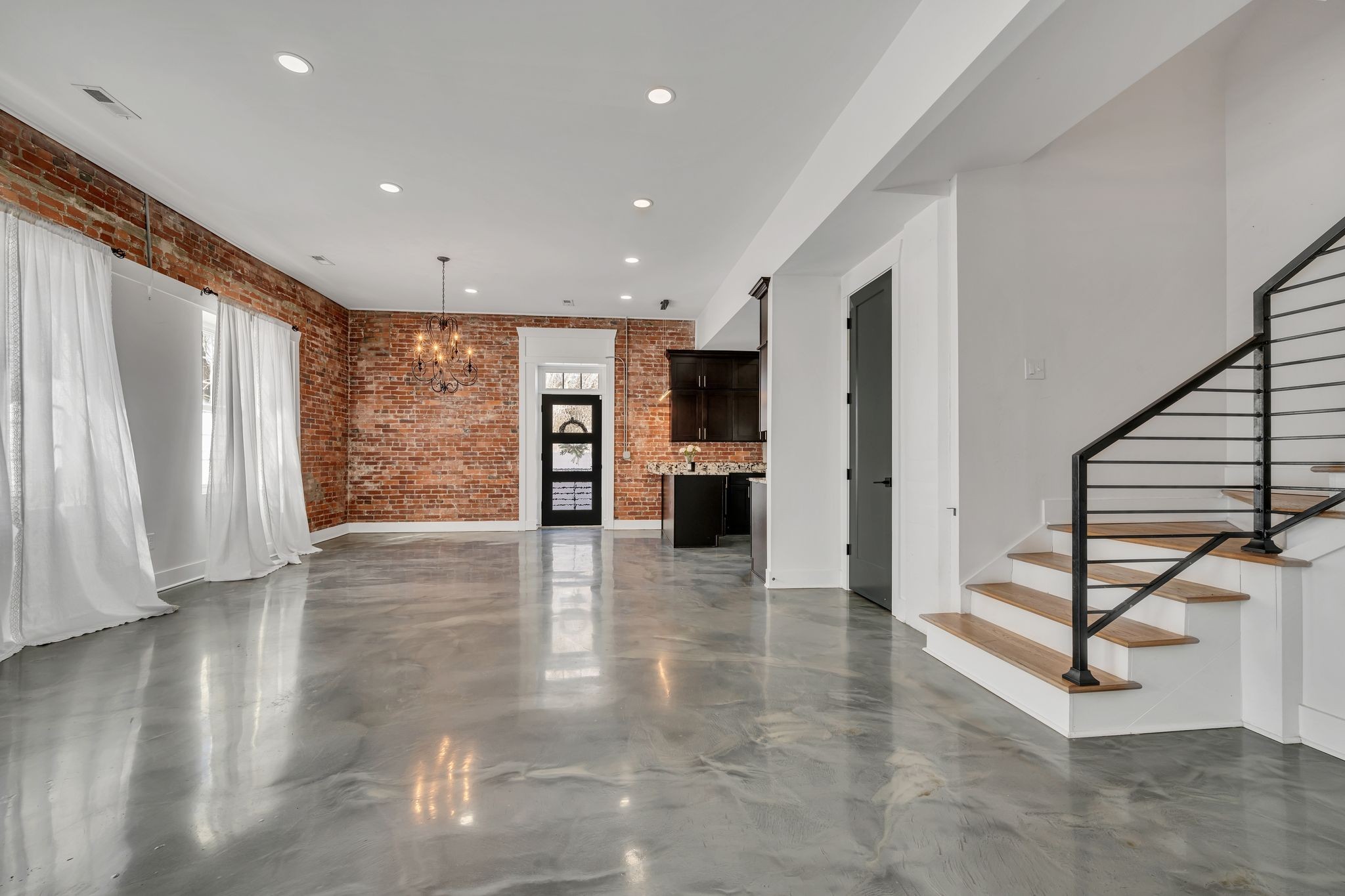 116 N Mulberry St Red Cap Flats