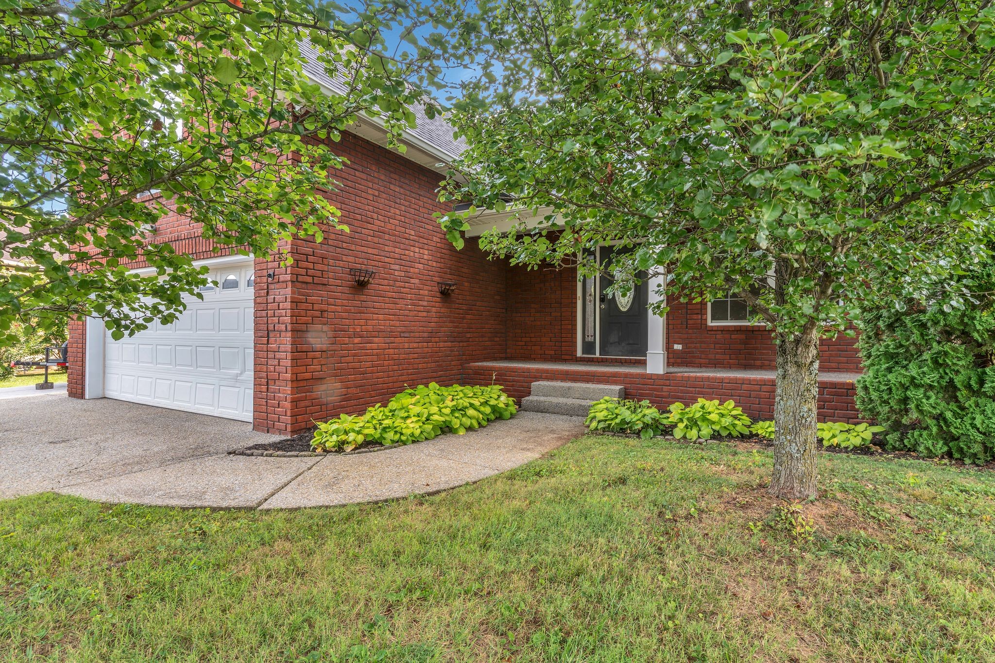 120 Danbury Ct