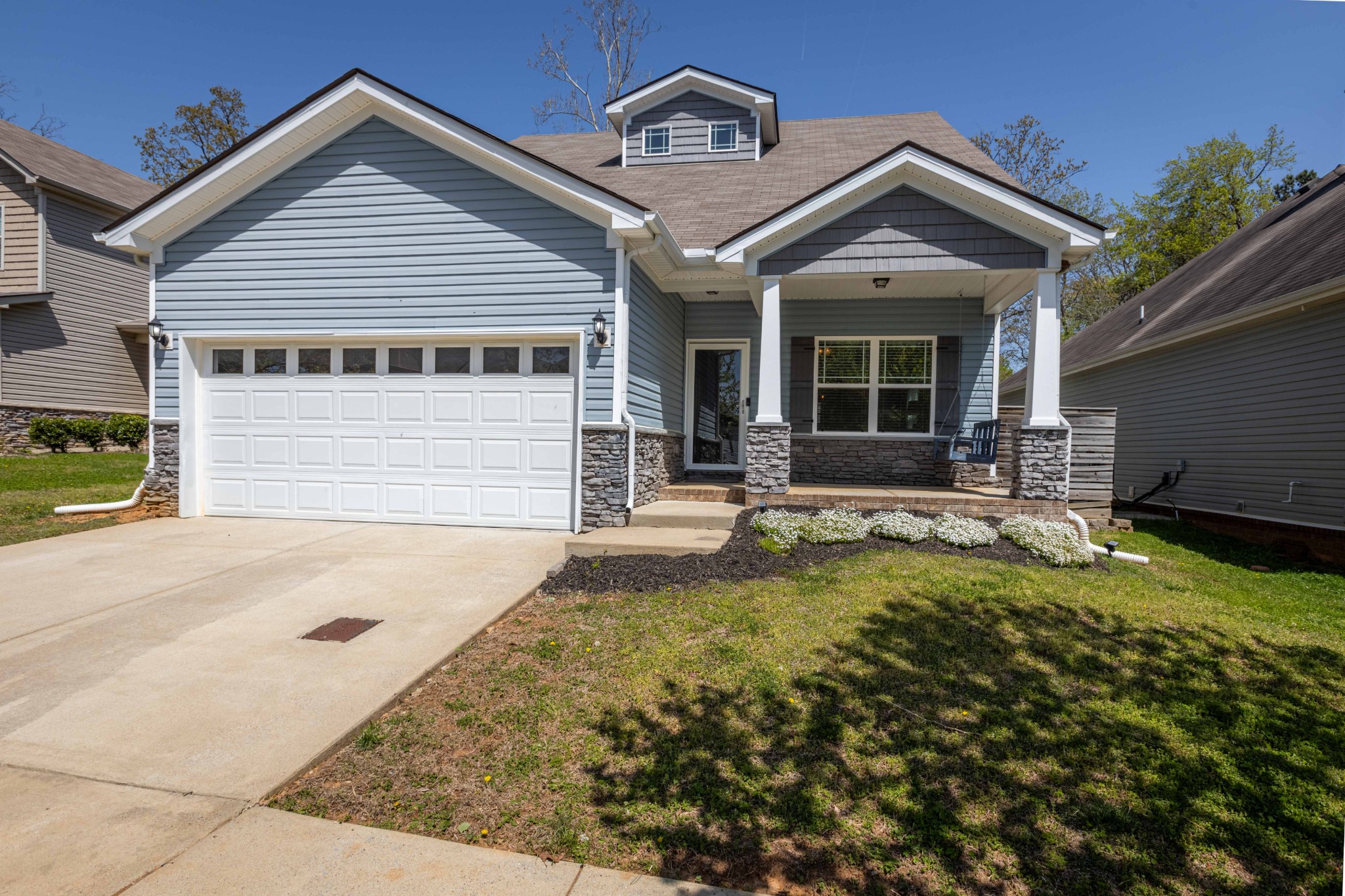 7108 Colquitt Way